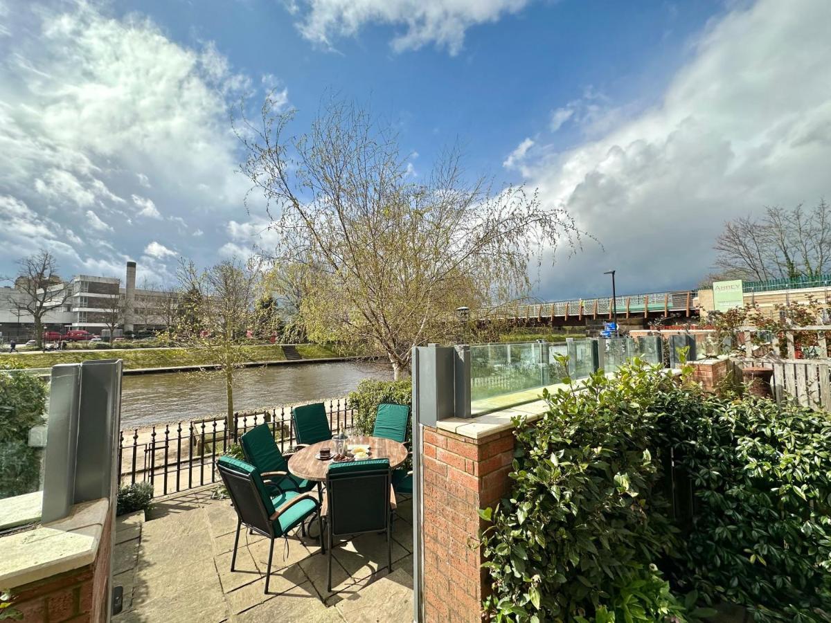 Riverside House - With Parking Йорк Екстер'єр фото